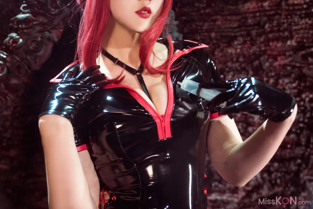 Coser@Natsuko夏夏子: 玛奇玛护士 (72 photos) 