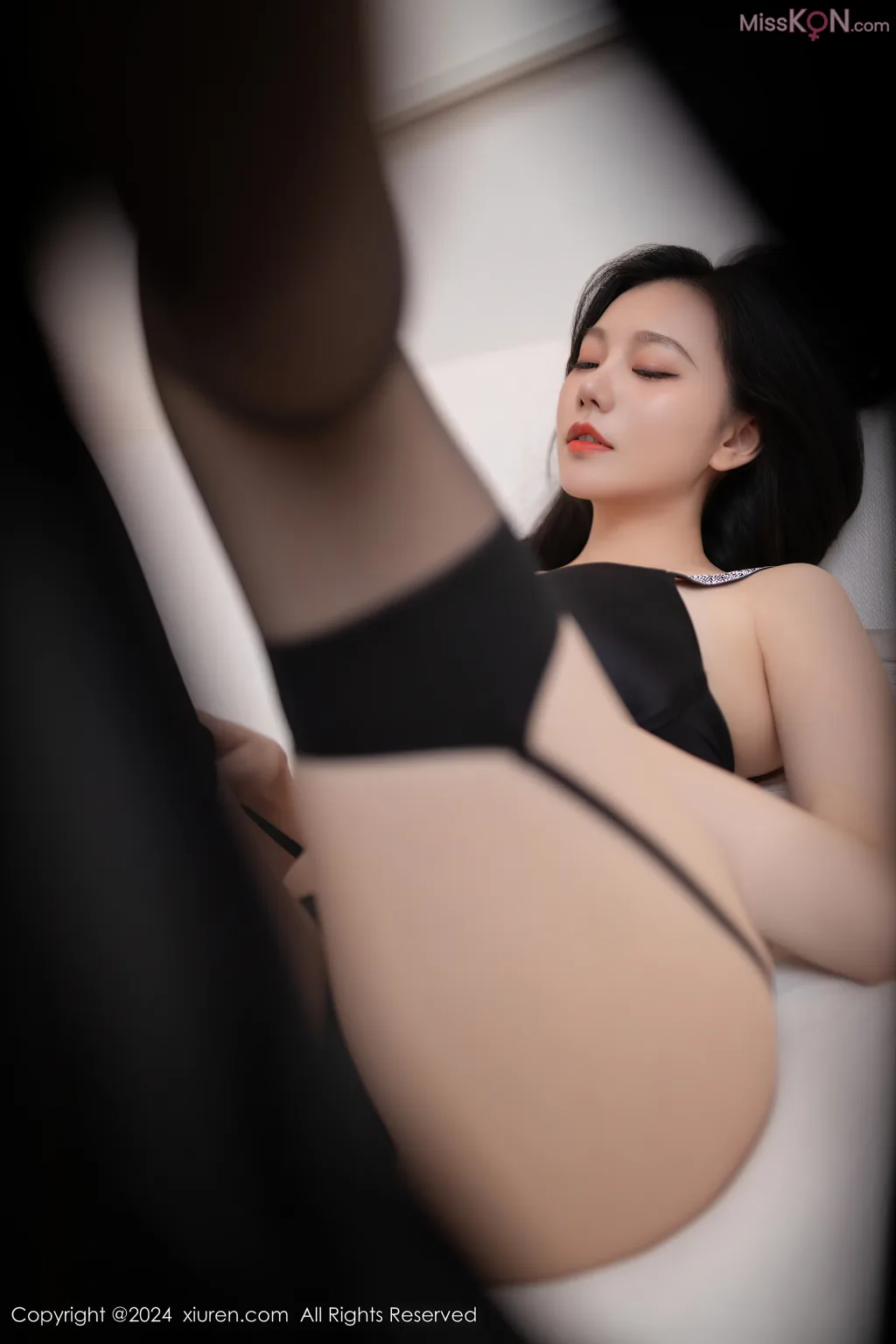 XIUREN No.8676 – 8685 (810 photos) 3 XIUREN No.8676 – 8685 (810 photos) 3