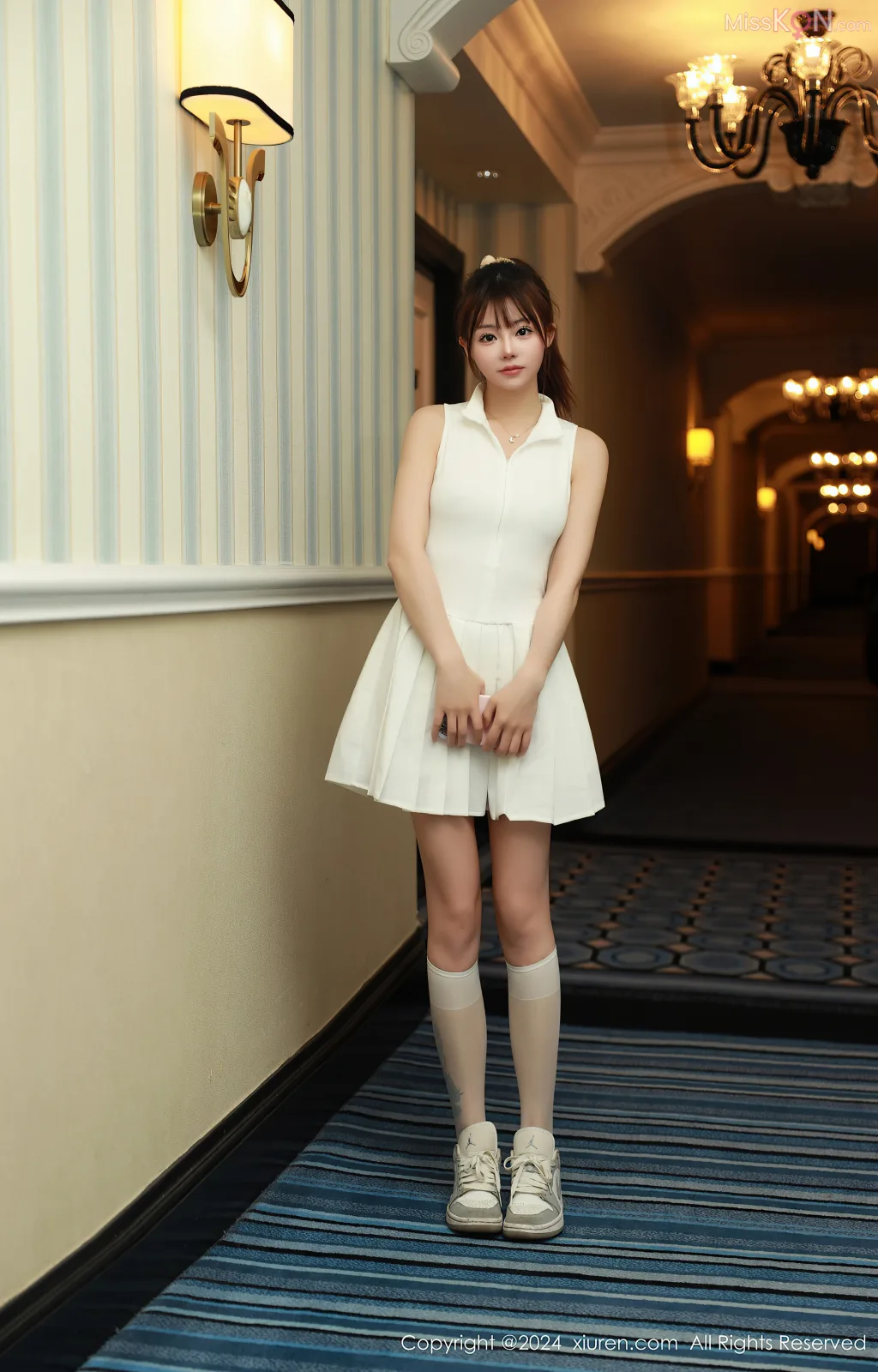 XIUREN No.8676 – 8685 (810 photos) 5 XIUREN No.8676 – 8685 (810 photos) 5
