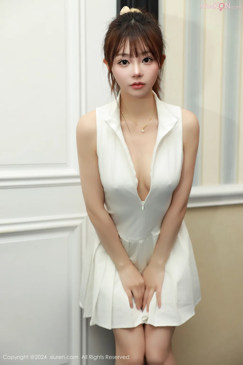 XIUREN No.8676 – 8685 (810 photos) 14 XIUREN No.8676 – 8685 (810 photos) 14