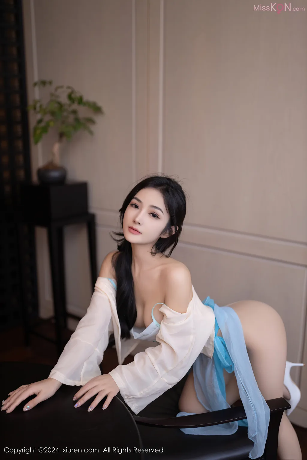 XIUREN No.8686 – 8695 (842 photos) 14 XIUREN No.8686 – 8695 (842 photos) 14