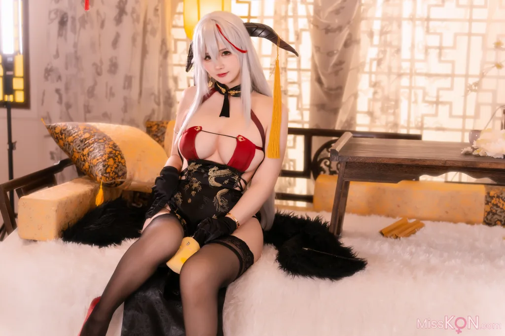 Coser@前羽_rr: 埃吉尔 旗袍 +S (40 photos) 