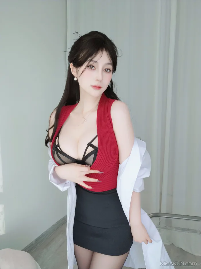 Coser@白银81: 2024年02月会员合集(26套) (329 photos ) 12 Coser@白银81: 2024年02月会员合集(26套) (329 photos ) 12