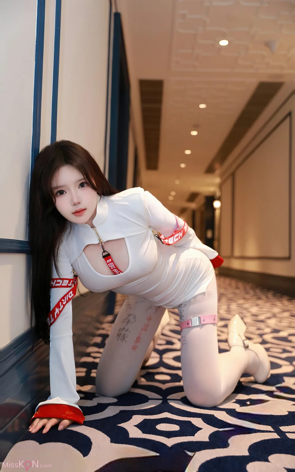 [XR Uncensored] 小薯条nienie: R18 秀人网模特 甜蜜束缚 (91 photos)
