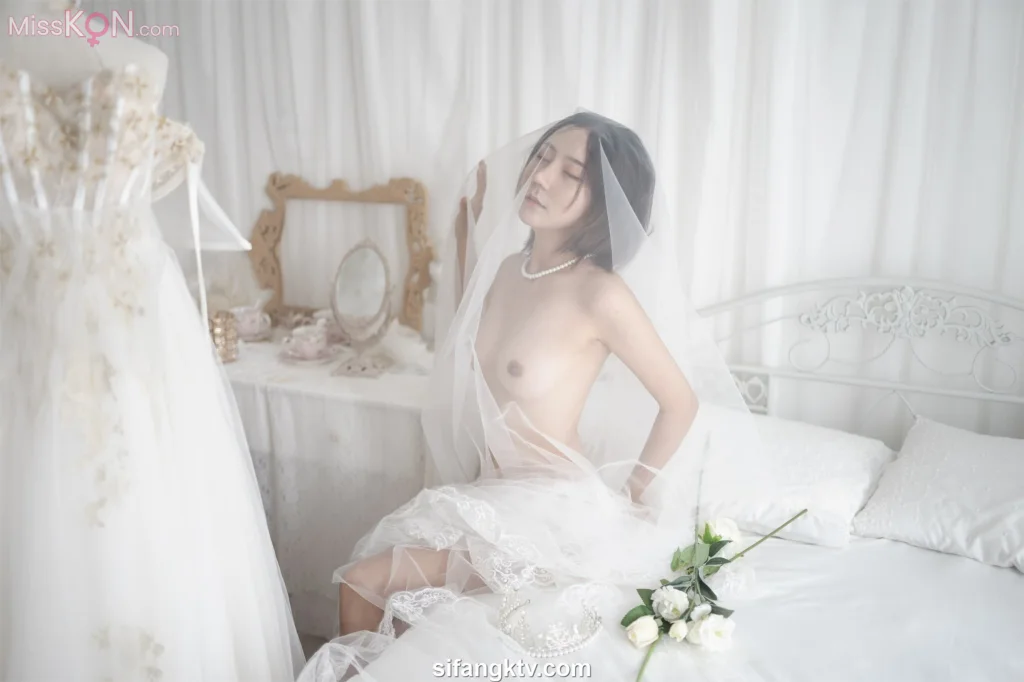 夕颜: 雪白肌肤女神 大尺度福利 (78 photos ) 12 夕颜: 雪白肌肤女神 大尺度福利 (78 photos ) 12