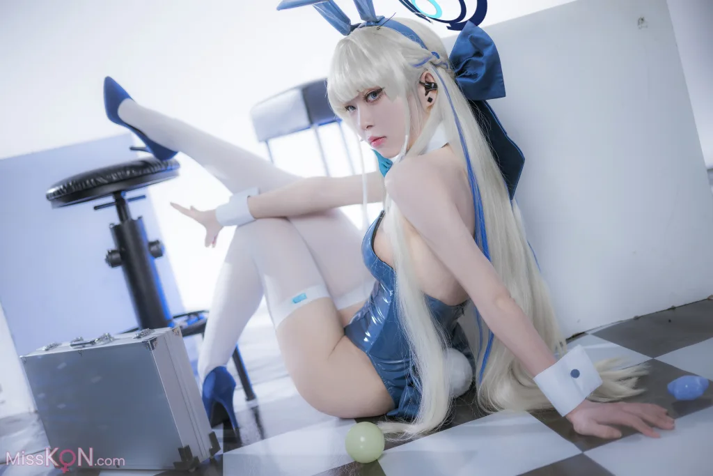 Coser@矢量鱼: 时兔女郎 (19 photos)