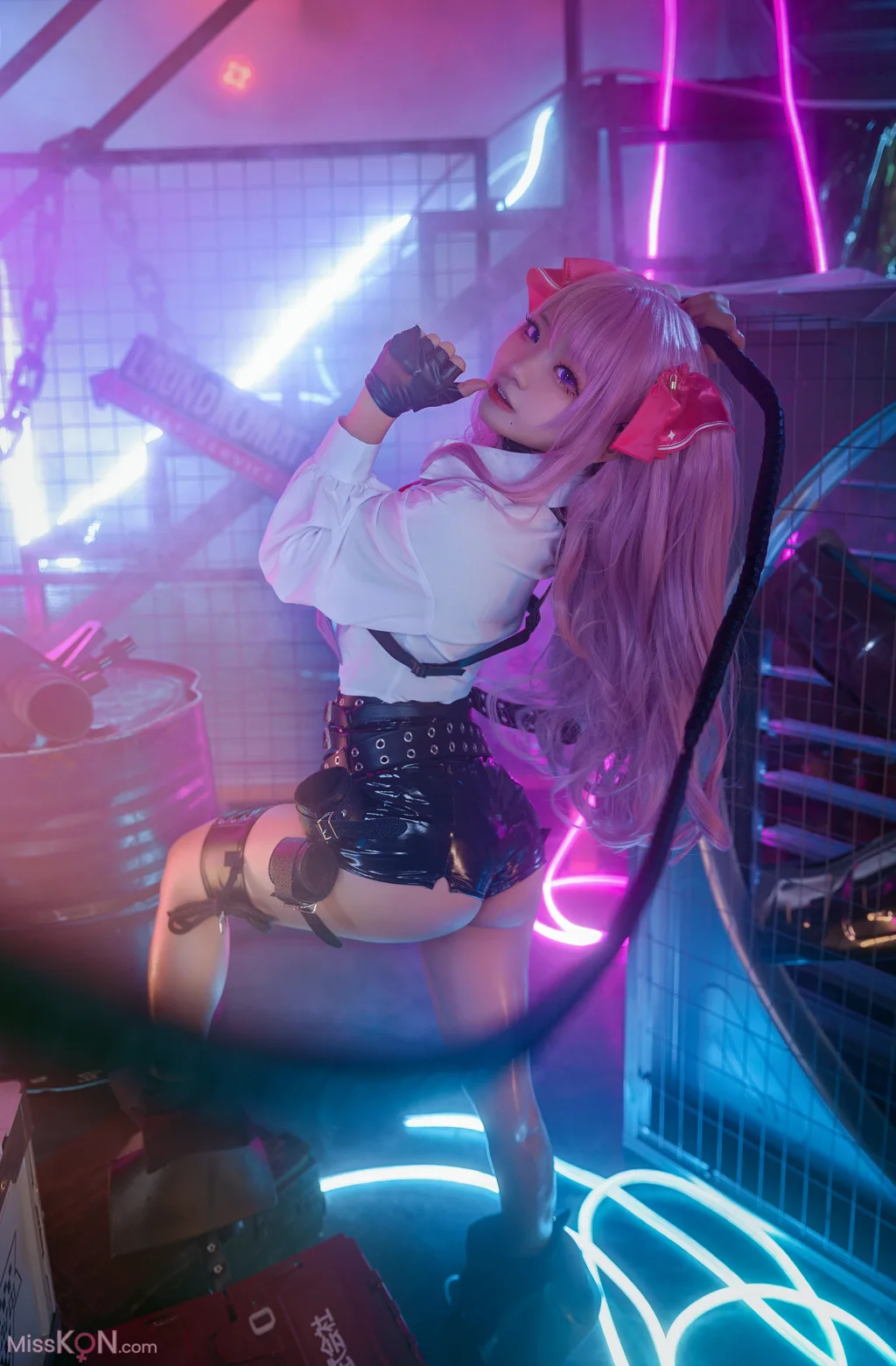 Coser@伊喵君: Nikke胜利女神 尤妮 (34 photos) 0 Coser@伊喵君: Nikke胜利女神 尤妮 (34 photos) 0