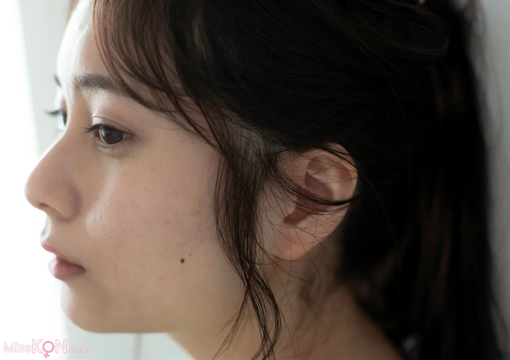 [JP] Sakurako Okubo (大久保桜子): RISING SUN (20 photos)