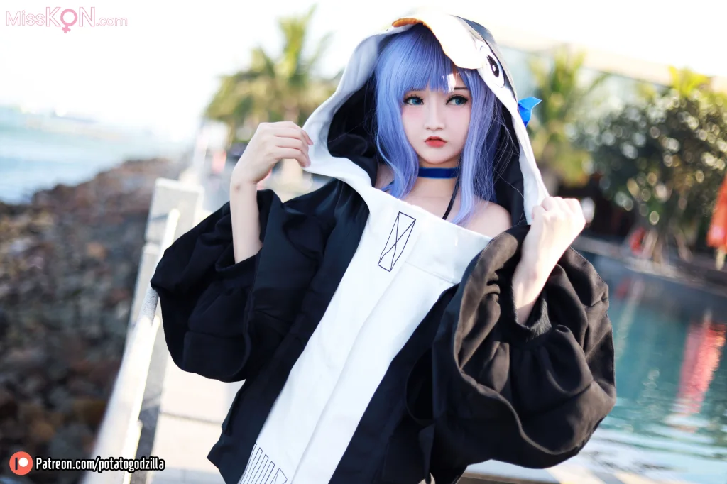 Coser@Potato Godzilla: 泳装 Meltryllis (42 photos)